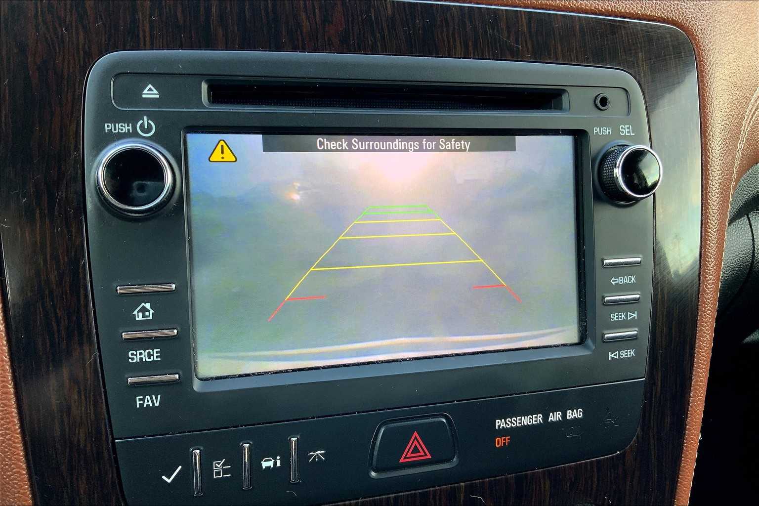 2015 Chevrolet Traverse 1LT photo 24
