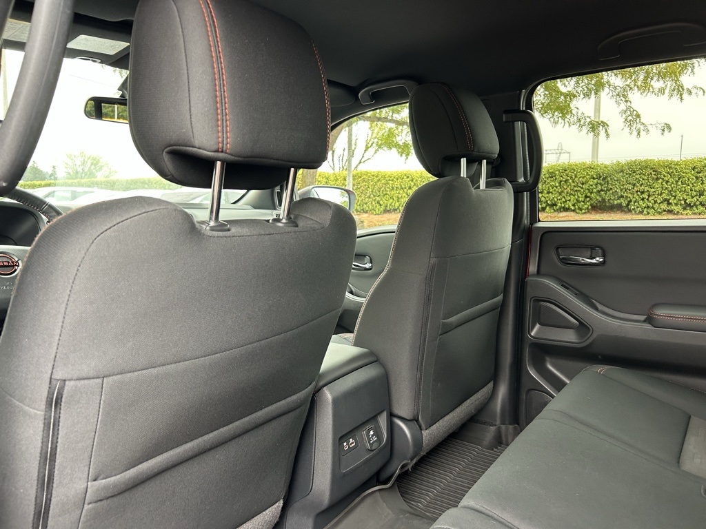 2022 Nissan Frontier PRO-4X photo 22