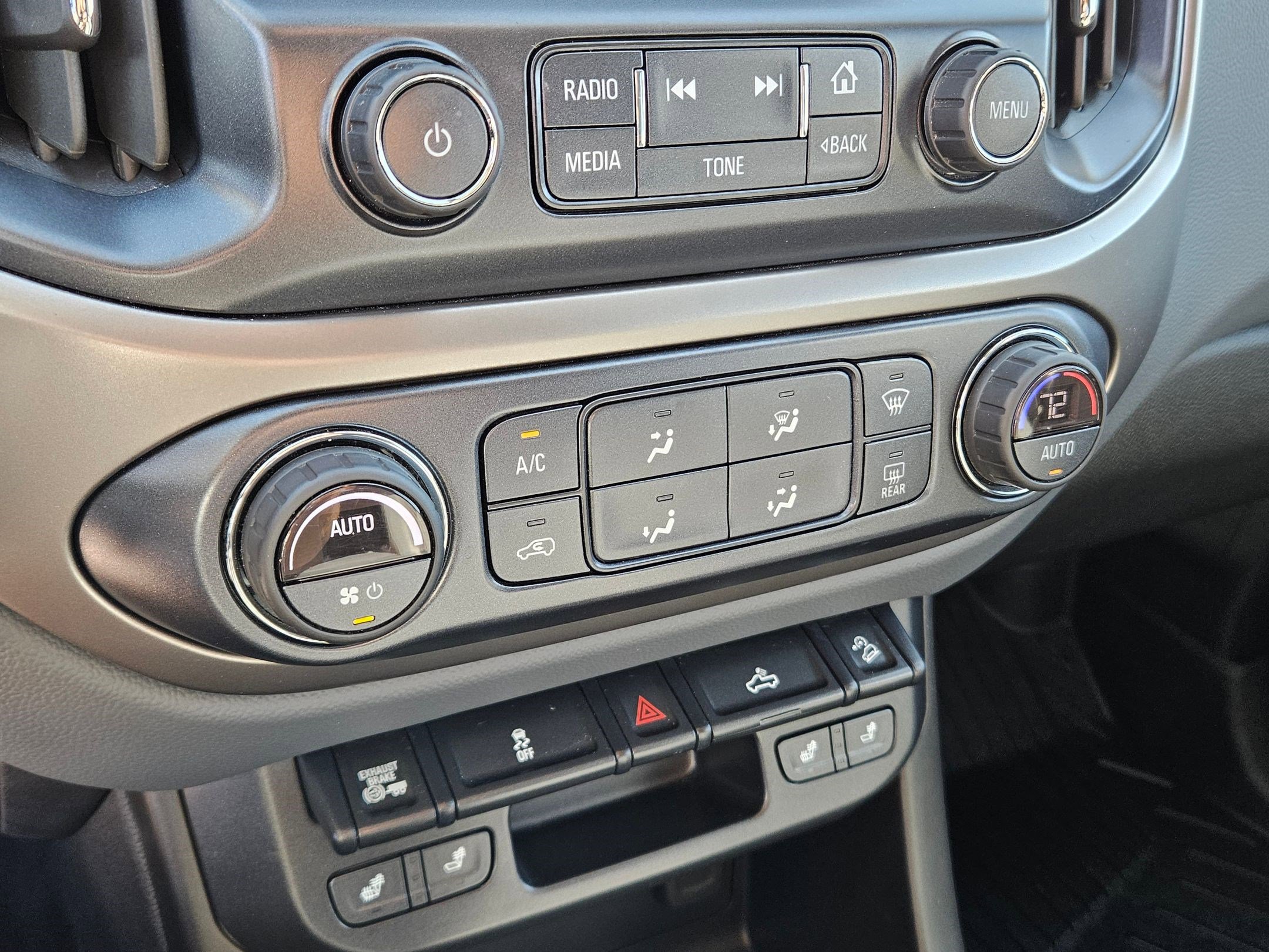 2018 Chevrolet Colorado Z71 photo 24