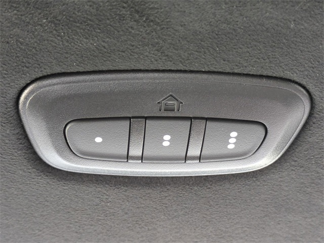 2024 Jeep Grand Wagoneer II photo 31