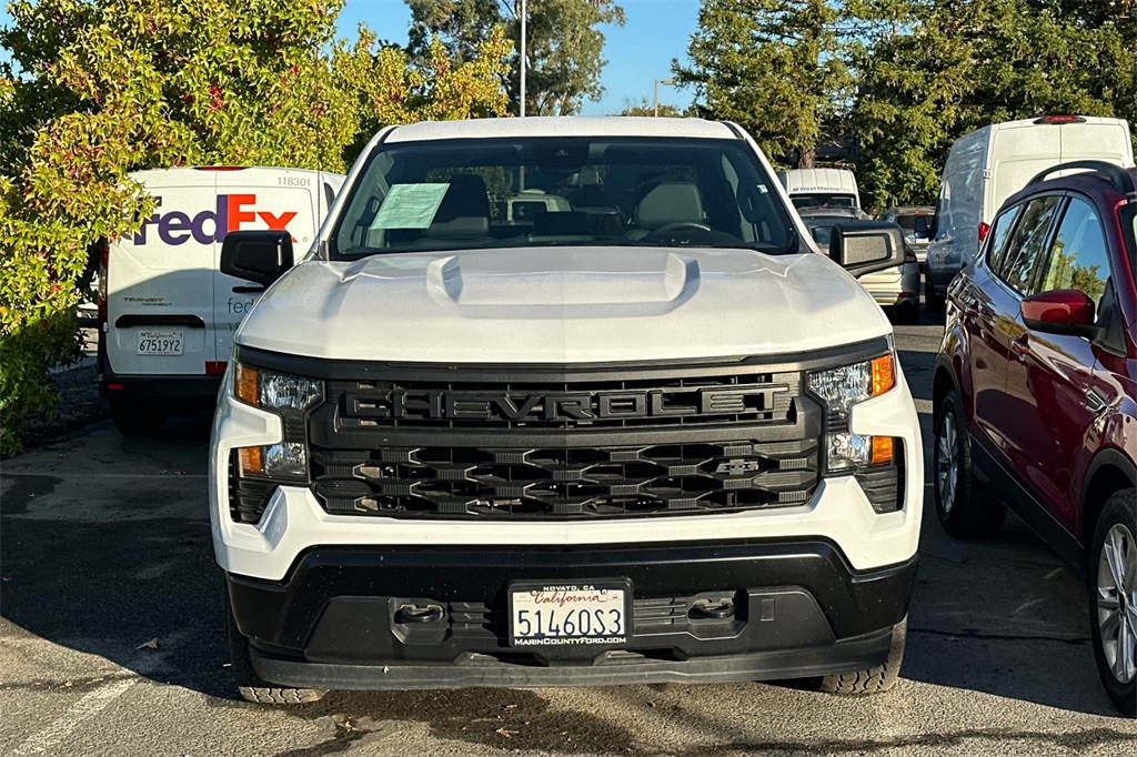 2023 Chevrolet Silverado 1500 photo 3