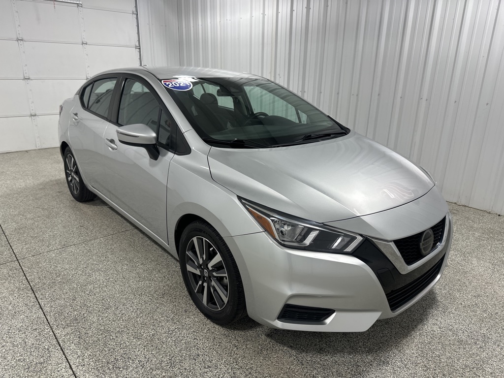 2021 Nissan Versa 1.6 SV photo 2