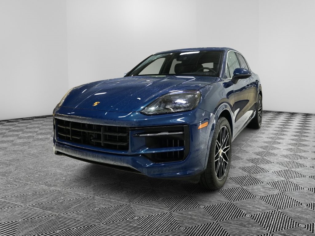 2024 Porsche Cayenne Base's photo