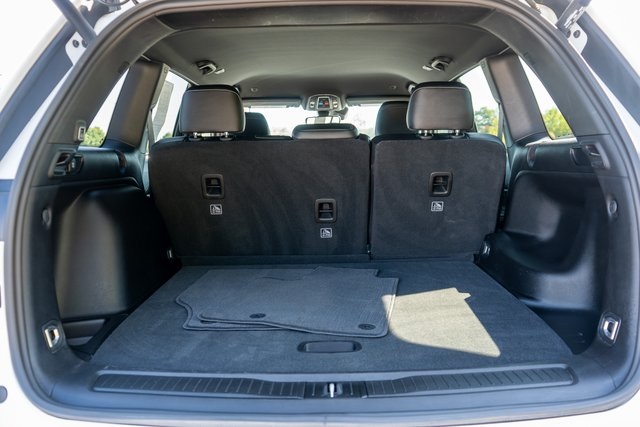 2023 Jeep Grand Cherokee Altitude photo 6