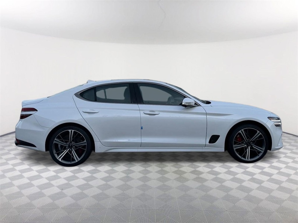 2025 Genesis G70 3.3T Sport Advanced photo 4