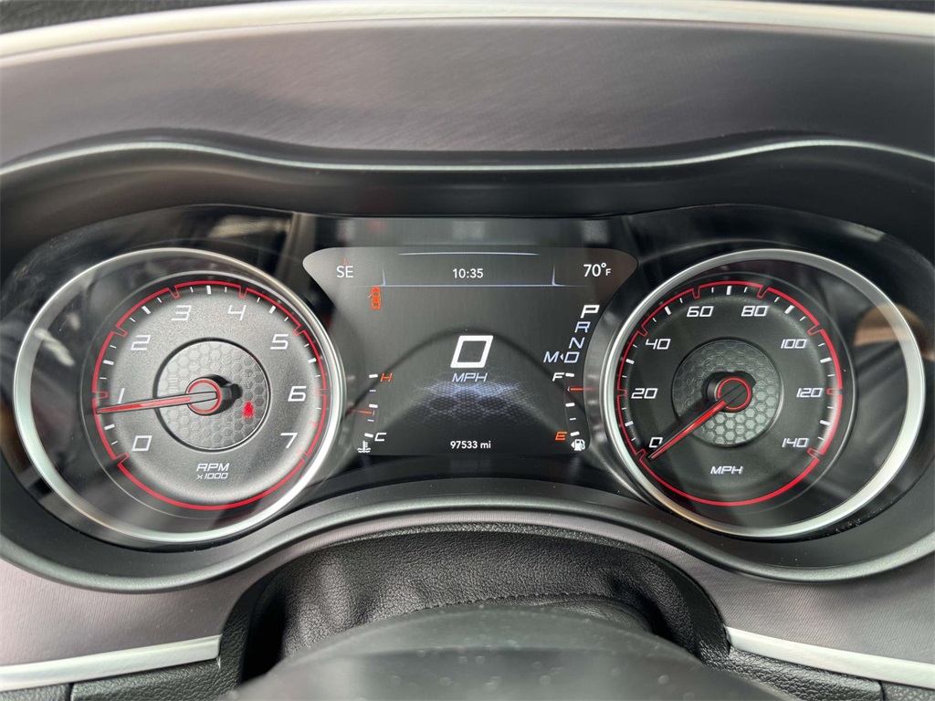 2019 Dodge Charger SXT photo 23
