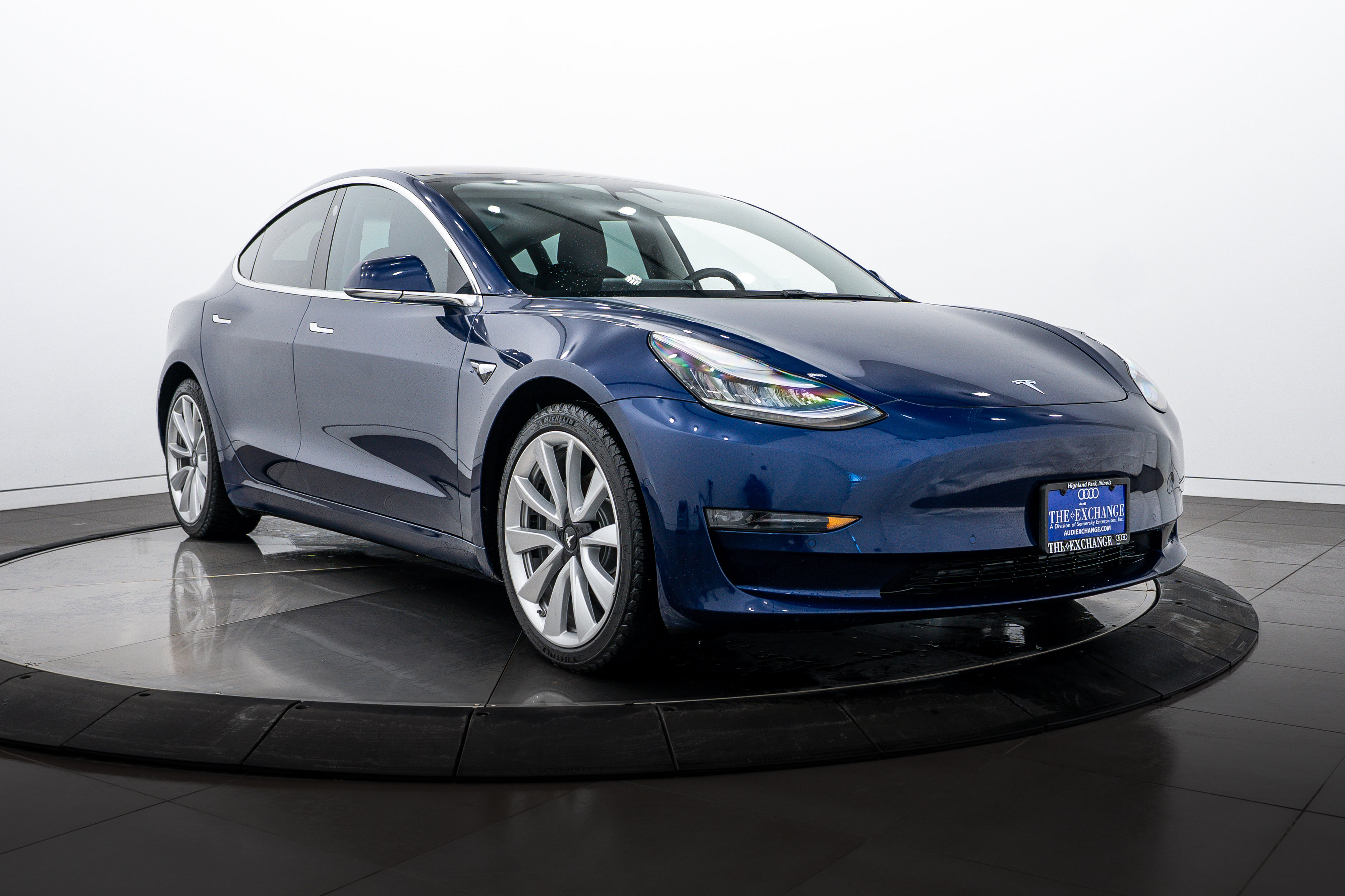 Used 2018 Tesla Model 3 Long Range Dual Motor with VIN 5YJ3E1EB8JF133932 for sale in Highland Park, IL
