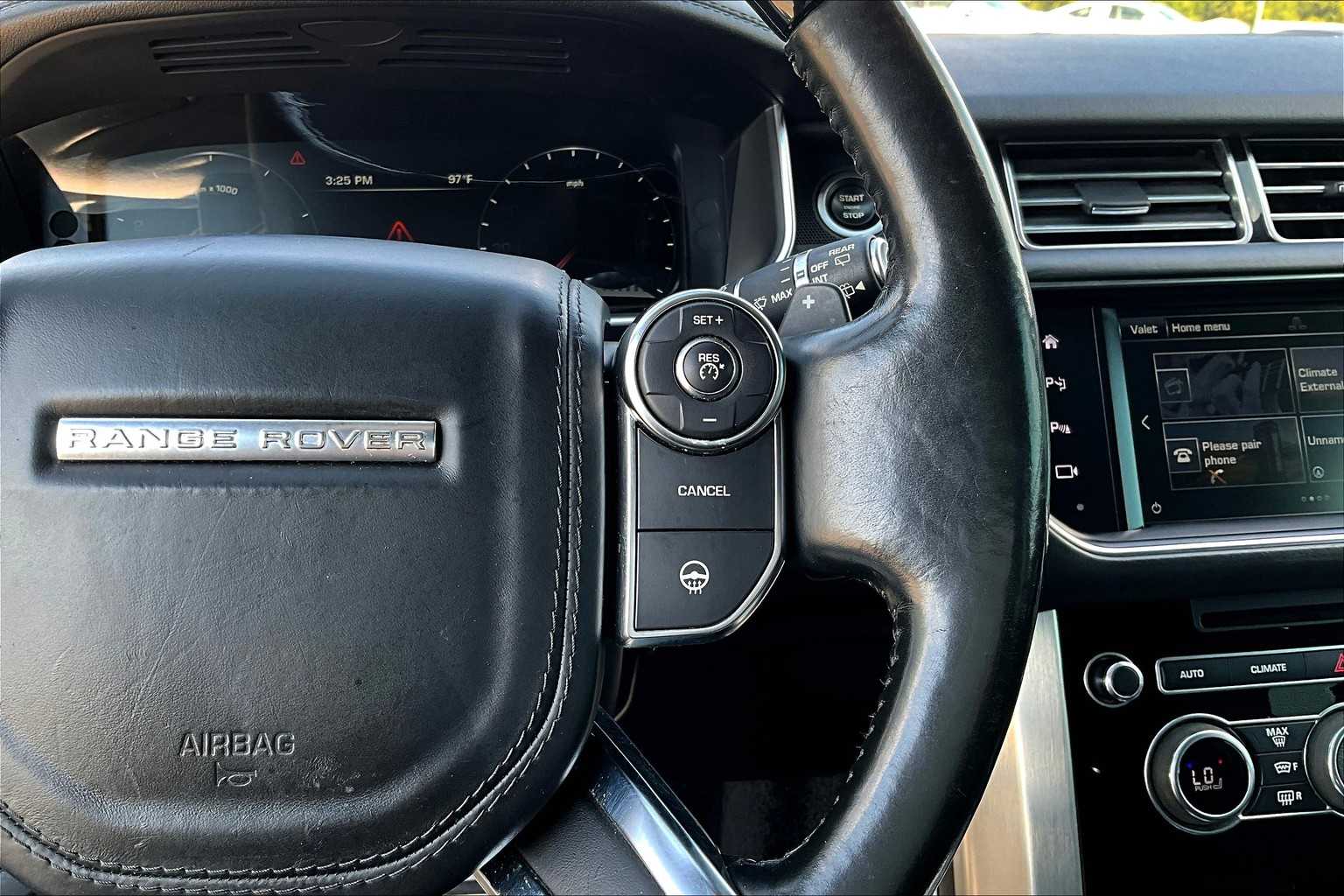 2016 Land Rover Range Rover SuperCharged photo 22