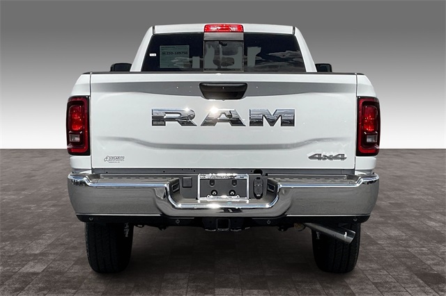 2025 Ram 2500 Tradesman photo 4
