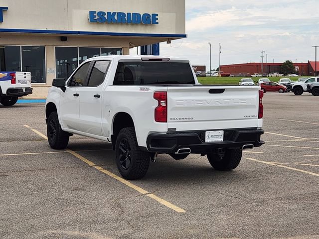 2025 Chevrolet Silverado Trail Boss Custom photo 4