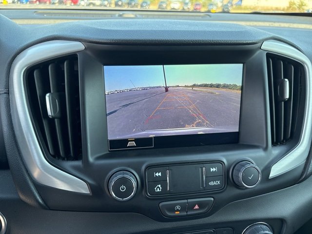 2024 Gmc Terrain SLT photo 9