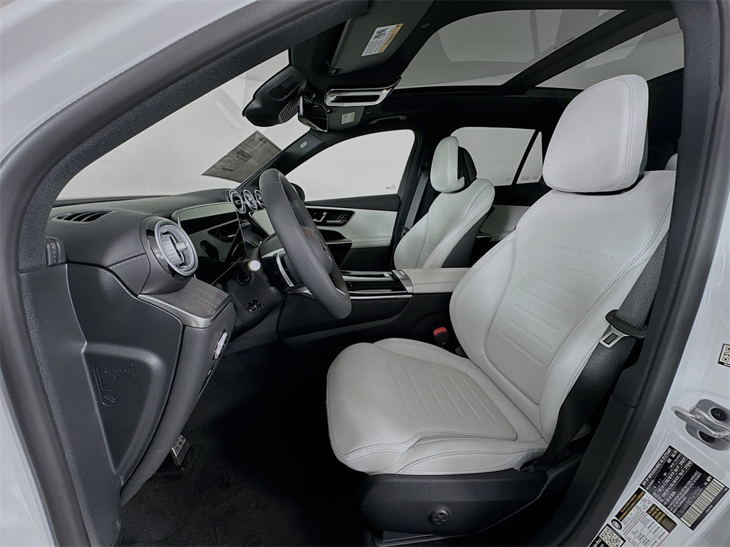 2026 Mercedes Benz GLC 300 4MATIC photo 20
