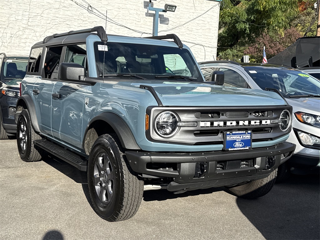 2023 Ford Bronco 4-Door Big Bend's photo