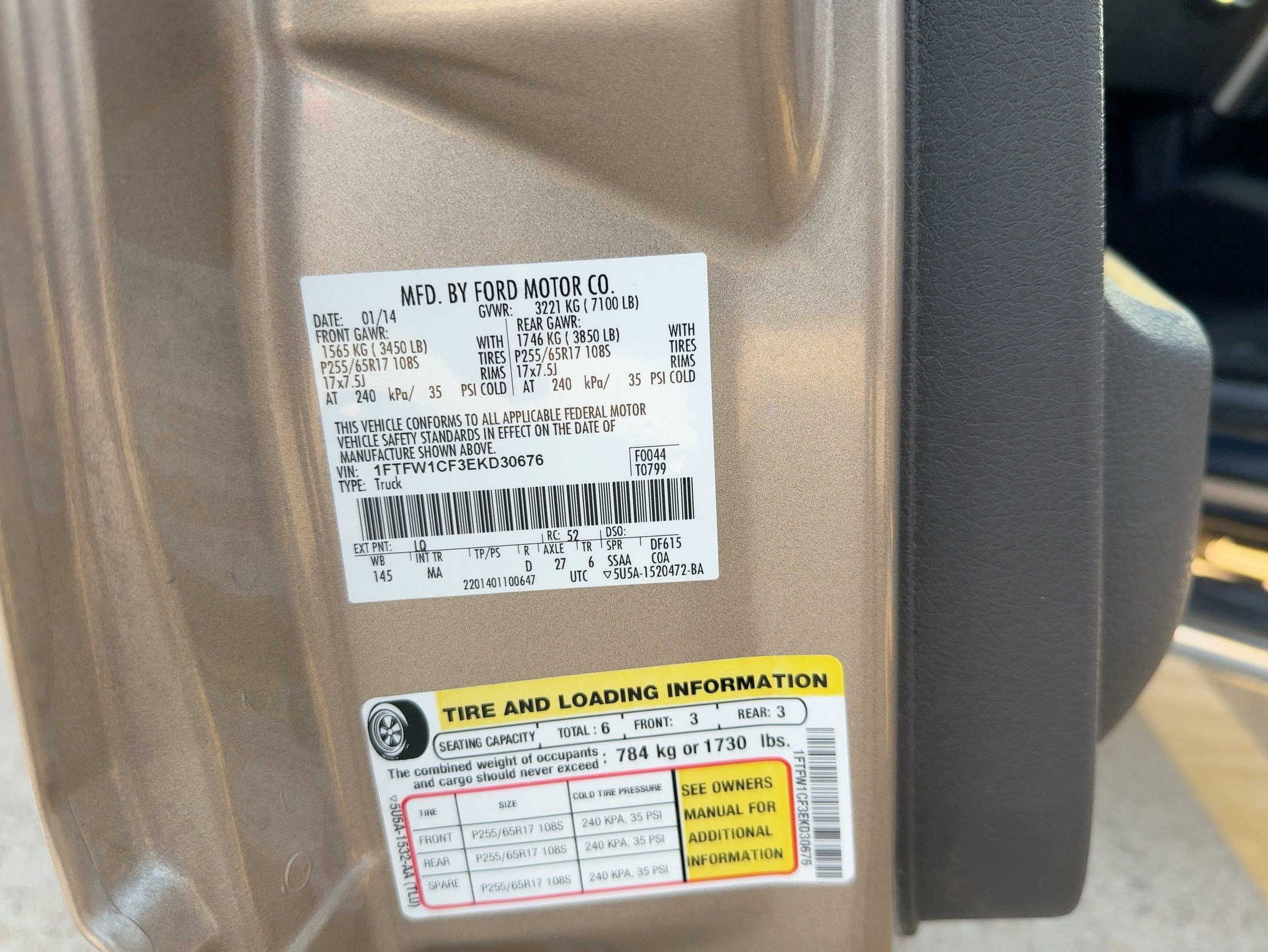 2014 Ford F-150 XLT photo 19