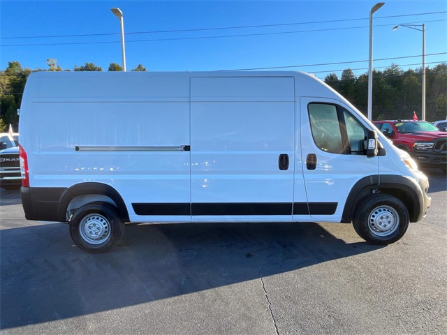 2025 Ram ProMaster 2500 photo 2