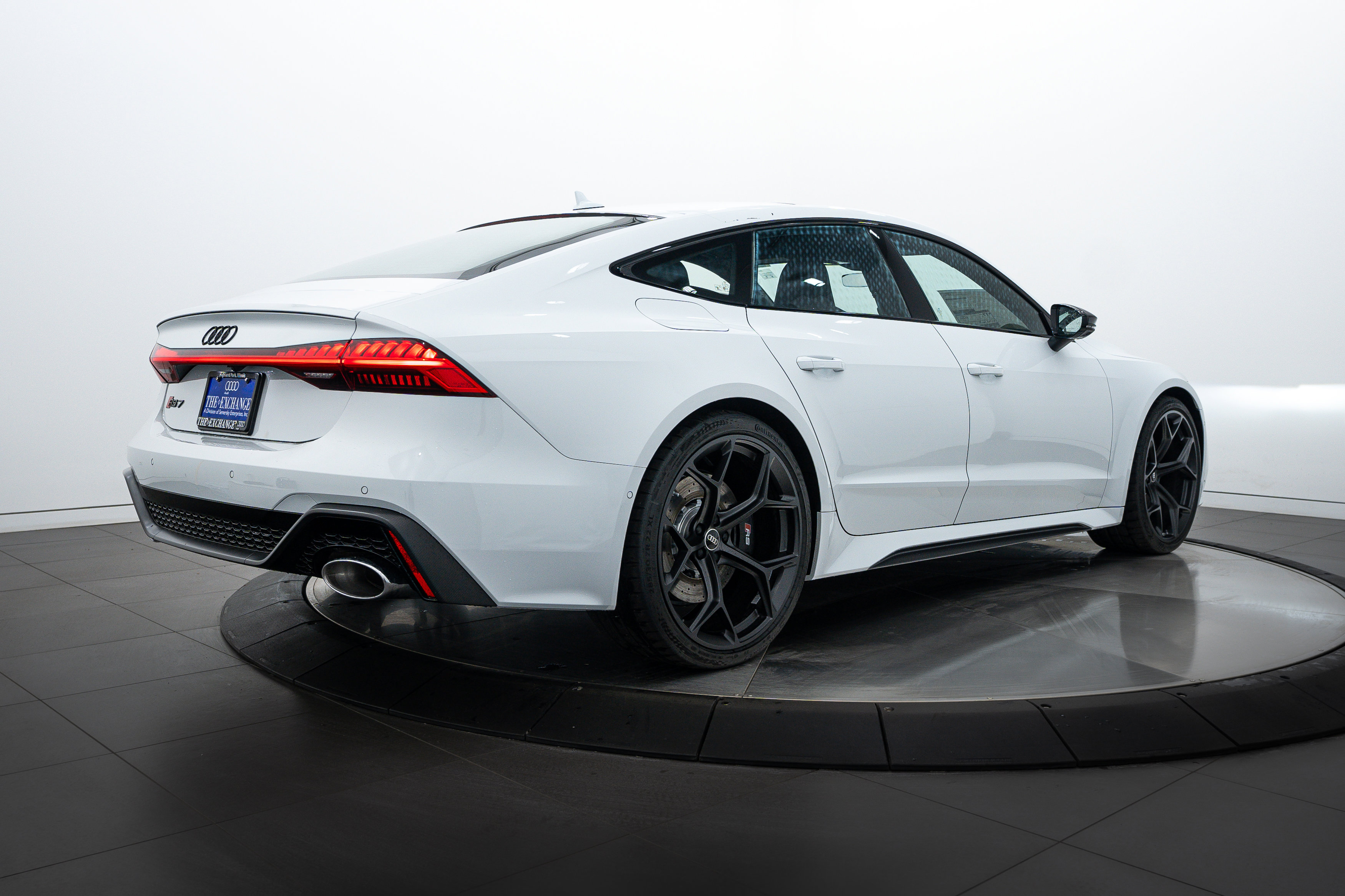 2025 Audi RS 7 Performance Base photo 4