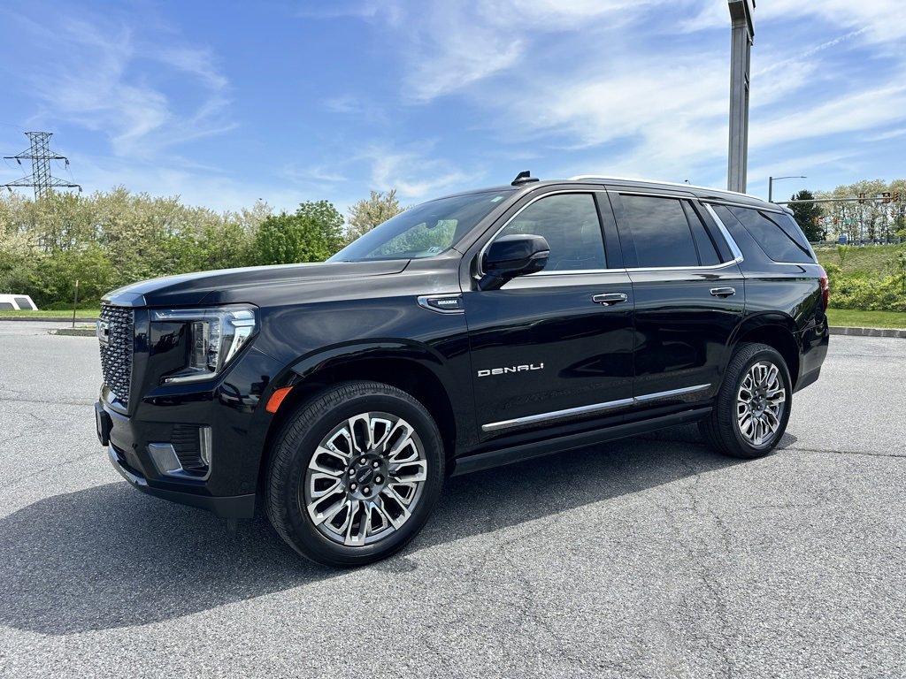 2023 Gmc Yukon Denali Ultimate photo 2