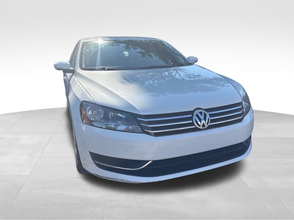 2014 Volkswagen Passat SE photo 4