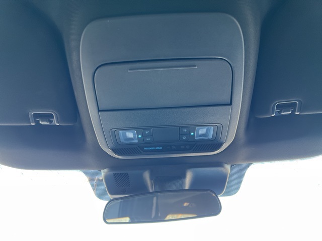 2023 Ford F-150 XLT photo 17