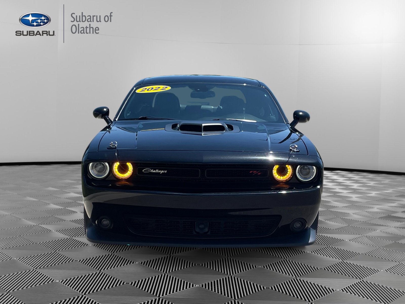2022 Dodge Challenger R/T Shaker photo 13