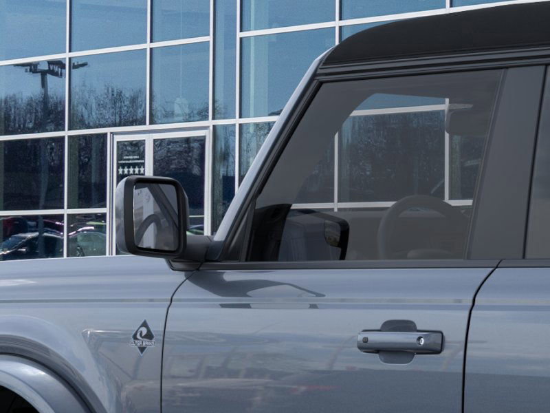 2025 Ford Bronco Outer Banks photo 18