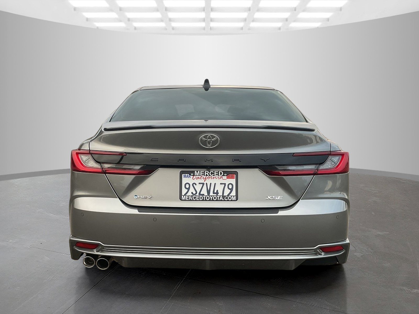 2025 Toyota Camry XSE photo 4