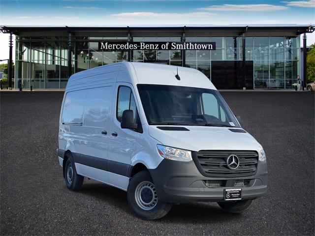 2025 Mercedes-Benz Sprinter Cargo Van Base's photo
