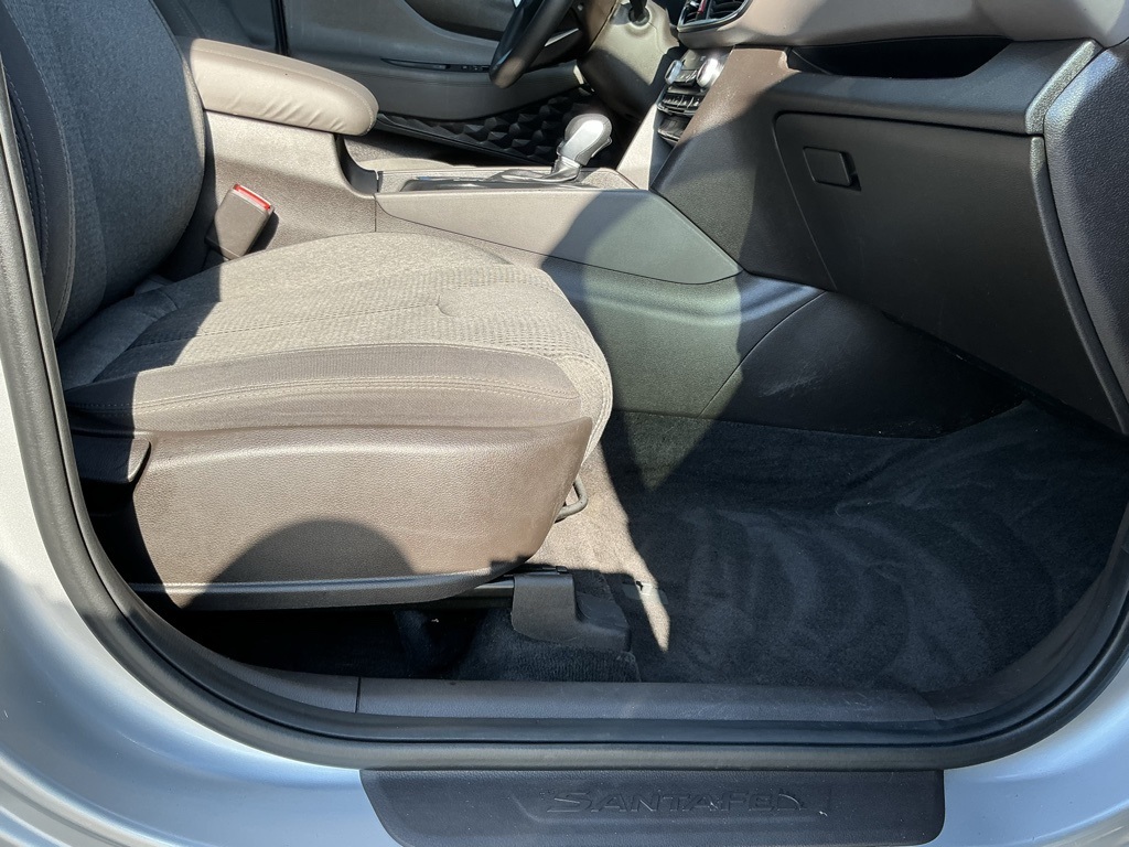 2020 Hyundai Santa Fe SEL photo 22