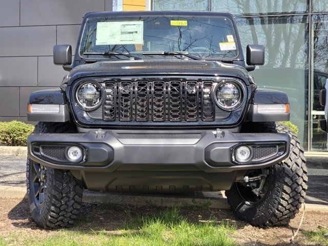 2025 Jeep Gladiator Willys photo 2