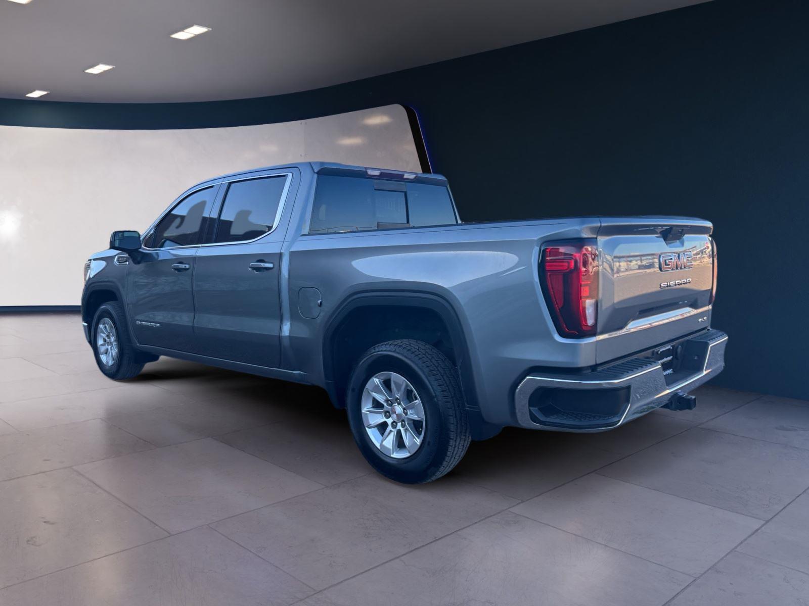 2020 Gmc Sierra 1500 SLE photo 3
