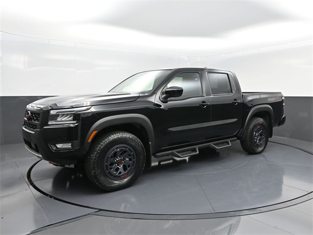 2025 Nissan Frontier PRO-4X's photo