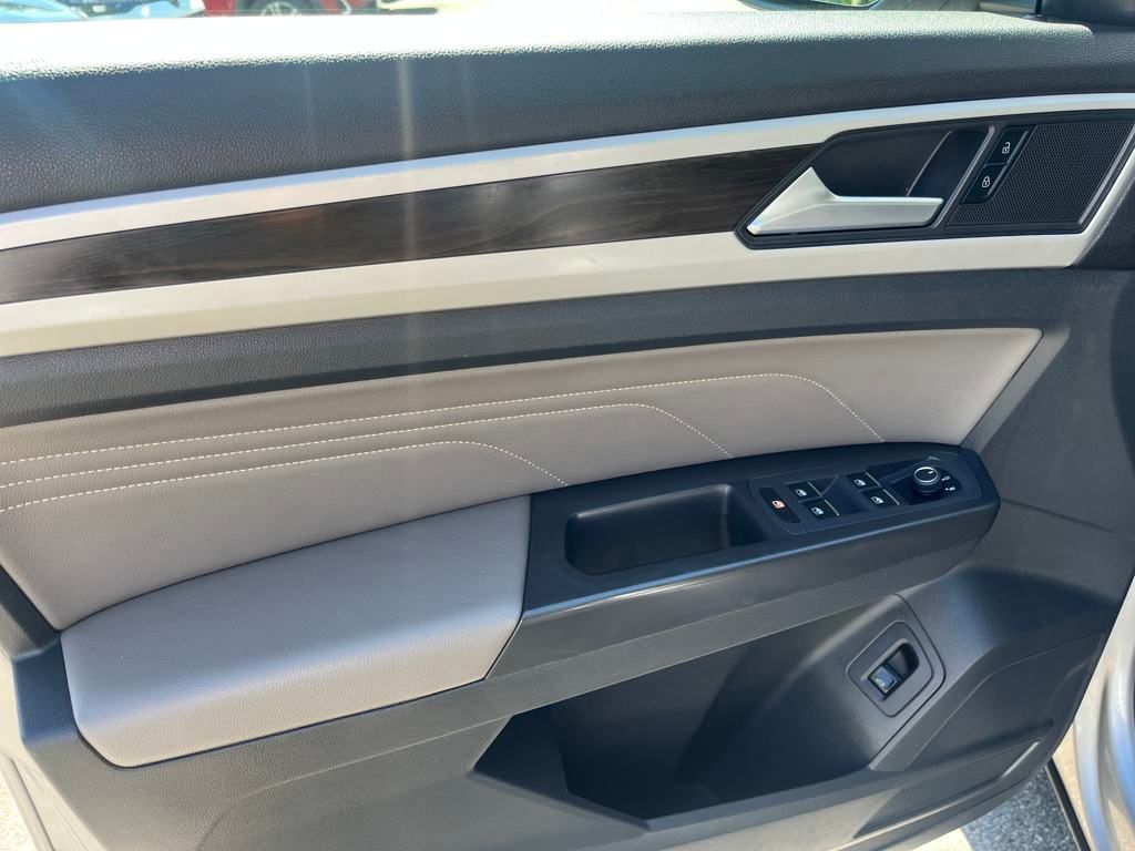 2022 Volkswagen Atlas V6 SE Technology photo 7