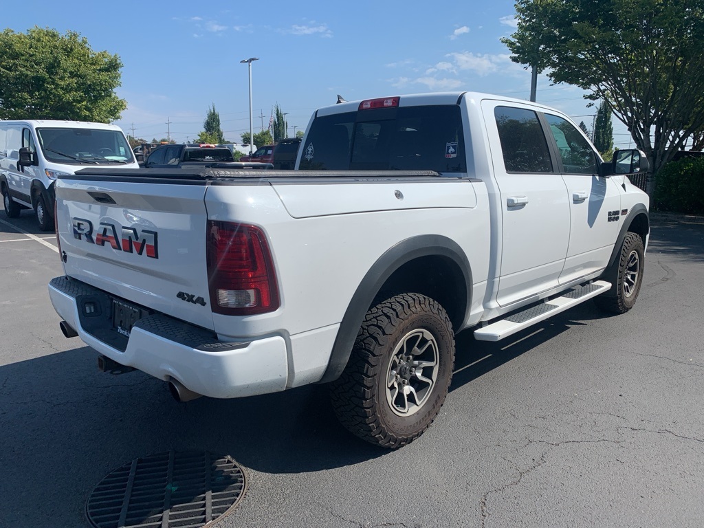 2018 Ram 1500 Sport photo 3