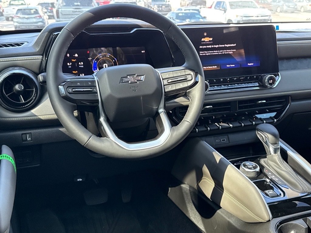 2026 Chevrolet Colorado ZR2 photo 2