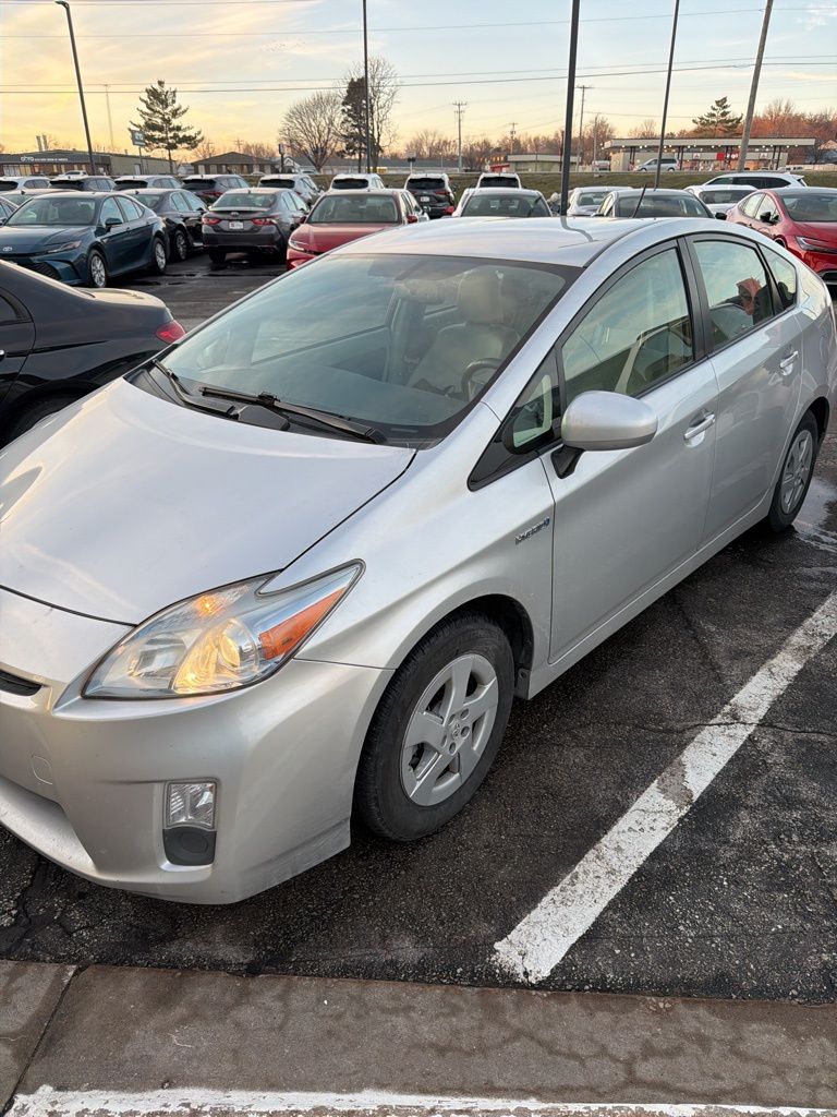 2010 Toyota Prius II's photo