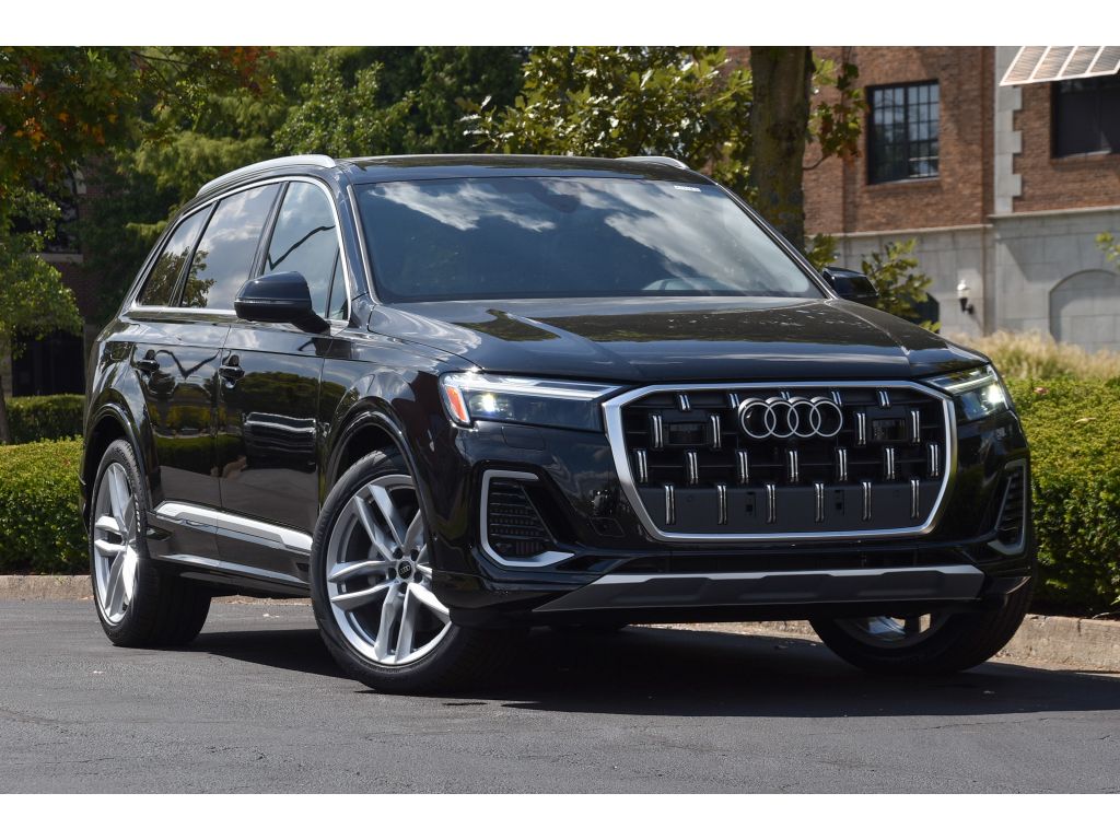 2025 Audi Q7 Premium Plus's photo