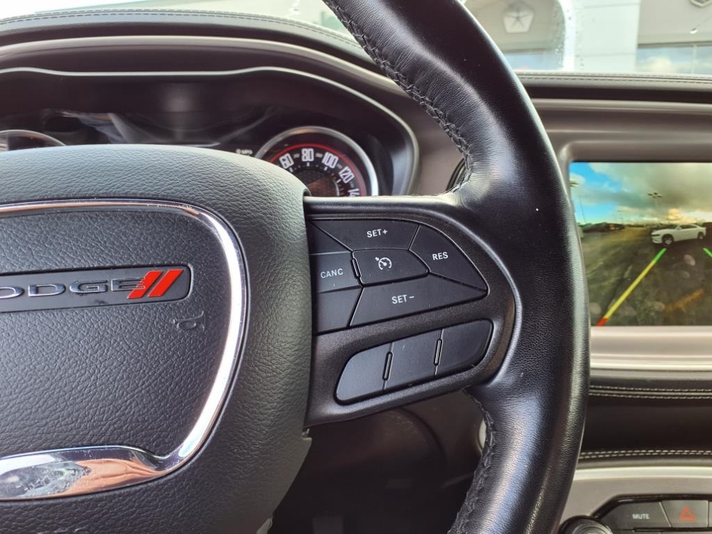 2022 Dodge Challenger SXT photo 19