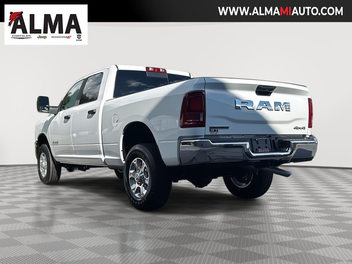 2026 Ram 2500 Big Horn photo 6