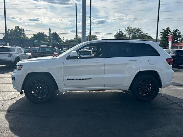 2022 Jeep Cherokee Laredo X photo 13