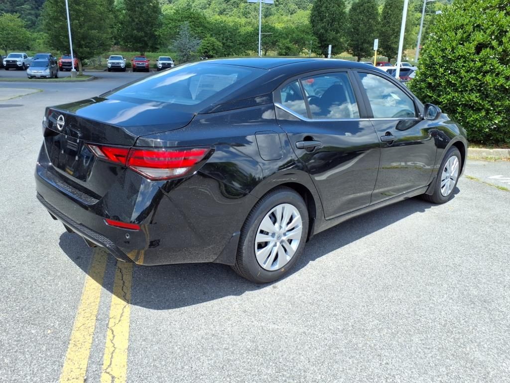 2025 Nissan Sentra S photo 3