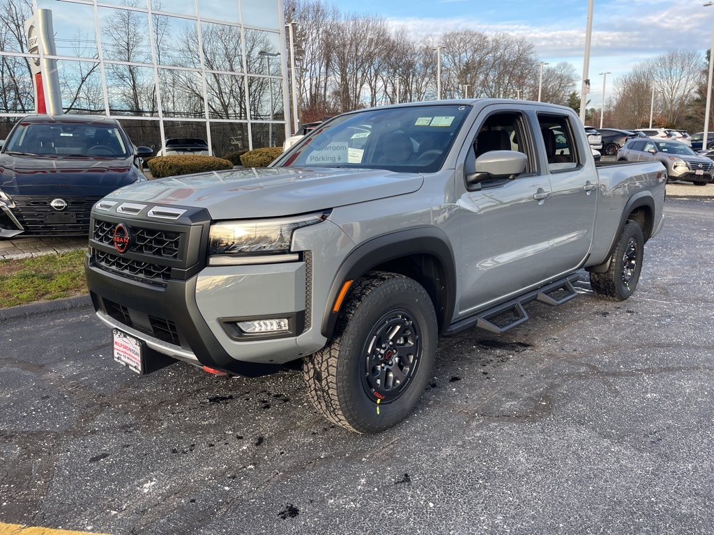 2026 Nissan Frontier PRO-4X's photo