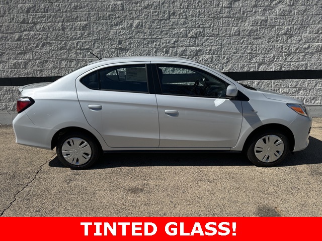 2024 Mitsubishi Mirage G4 ES photo 2