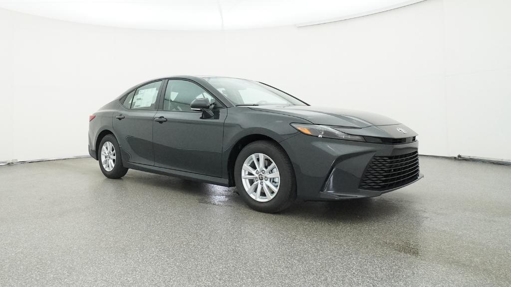 2026 Toyota Camry LE photo 30