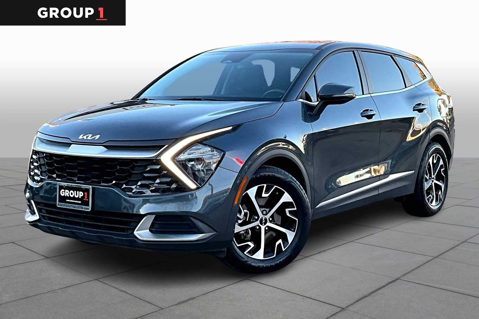 2023 Kia Sportage EX's photo