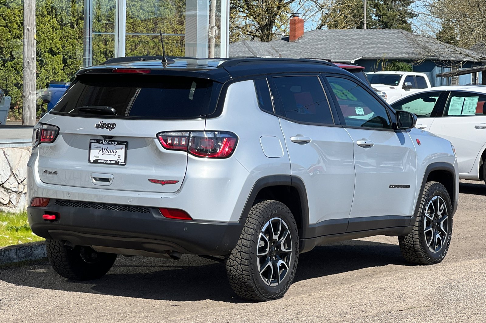 2024 Jeep Compass Trailhawk photo 3