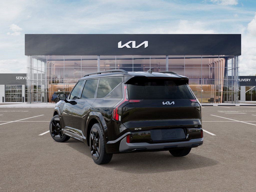 2026 Kia EV9 GT-Line AWD photo 4