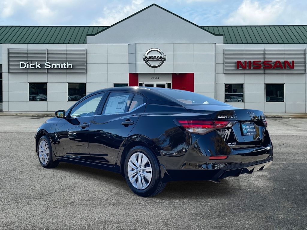 2025 Nissan Sentra S photo 4