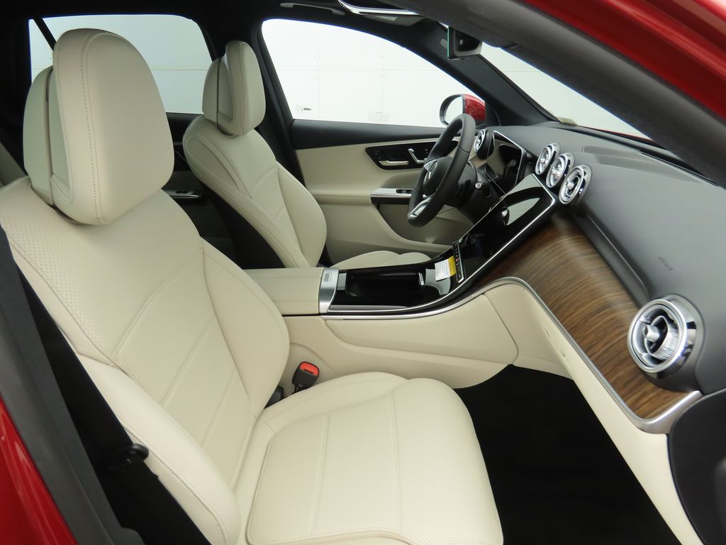 2026 Mercedes Benz GLC 350e 4MATIC photo 19
