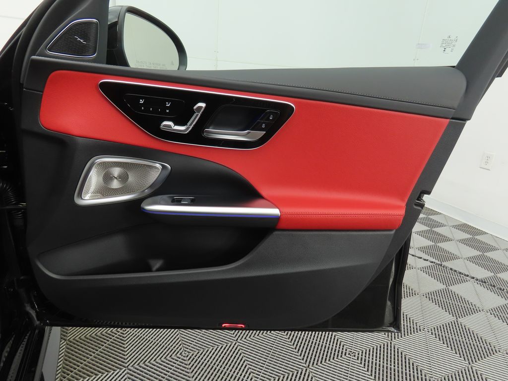 2025 Mercedes Benz C 300 4MATIC photo 23