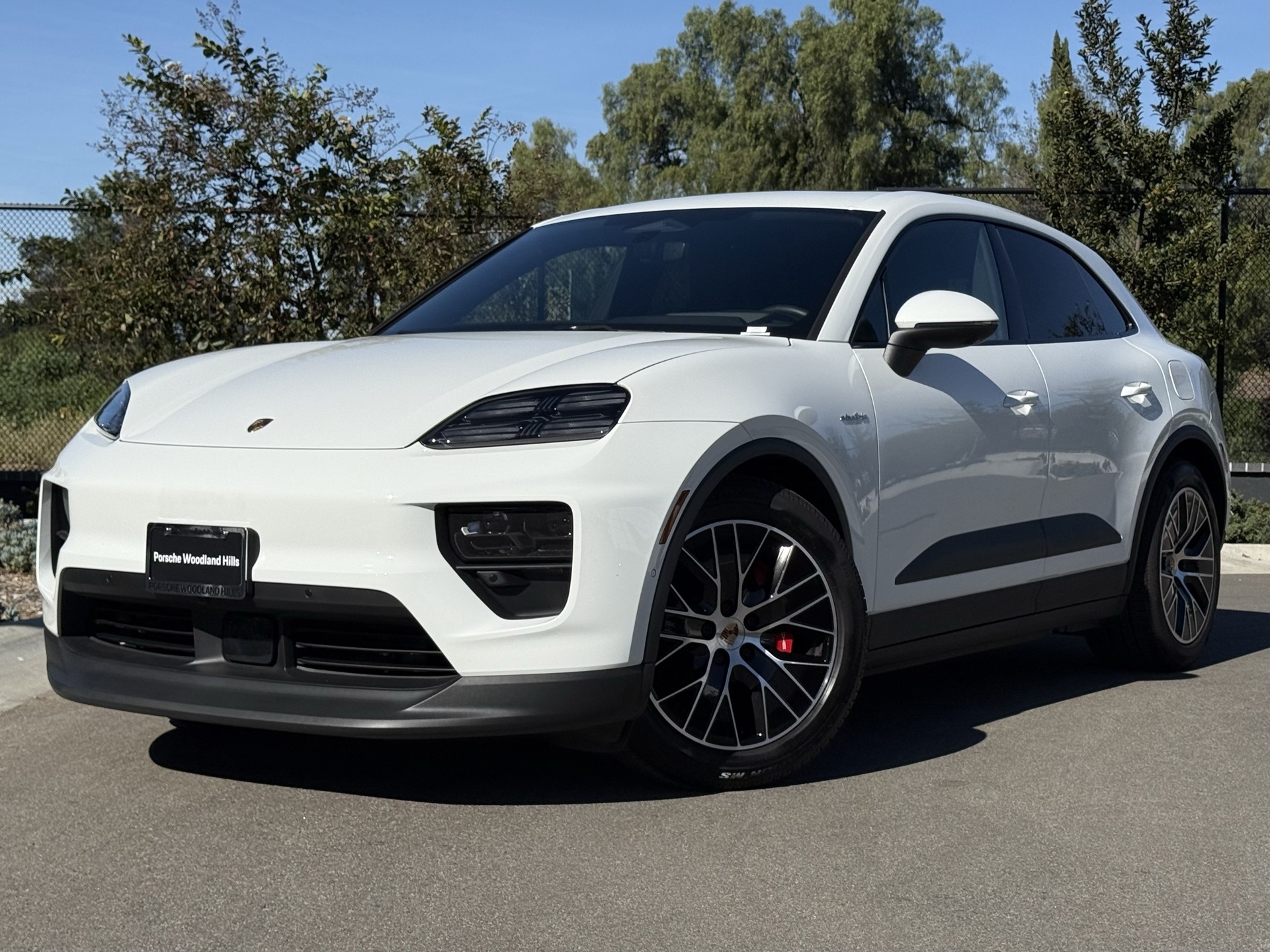 2025 Porsche Macan S
